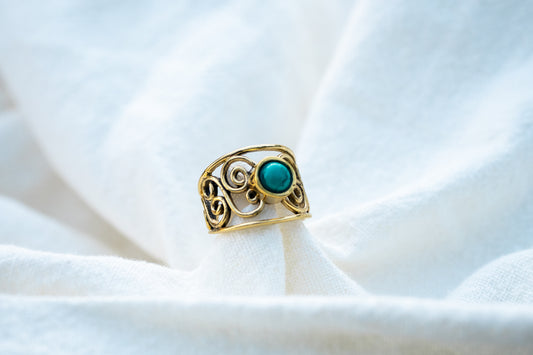 Messingring mit Edelstein