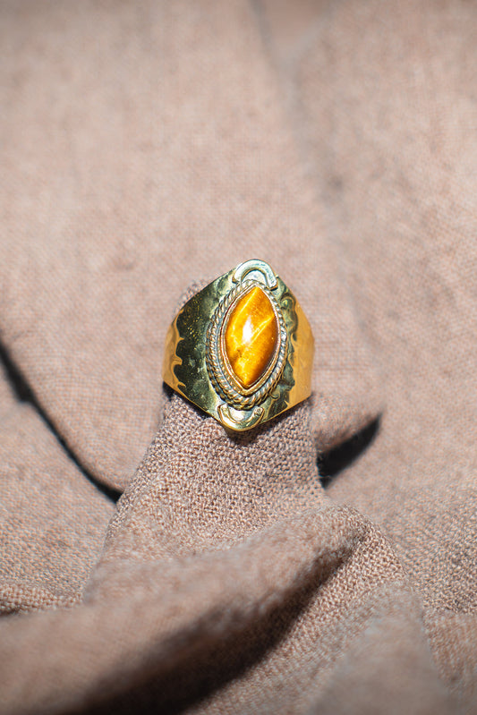 Messingring mit Edelstein
